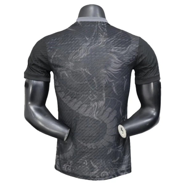 Real Madrid Nogometni Dresovi 2025/26 sa Zmajem Posebno Izdanje