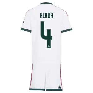 Real Madrid David Alaba 4 Djeca Nogometni Dresovi 2026/27 Domaći (+ Kratke Hlače) Real Madrid David Alaba 4 Djeca Nogometni Dresovi 2026/27 Domaći (+ Kratke Hlače)