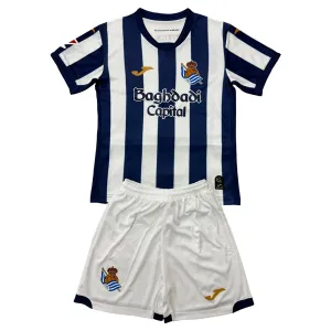 Real Sociedad Djeca Nogometni Dresovi 2026/27 Domaći (+ Kratke Hlače) Real Sociedad Djeca Nogometni Dresovi 2026/27 Domaći (+ Kratke Hlače)
