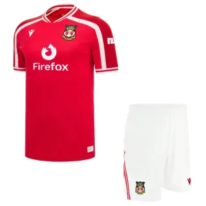 Wrexham Djeca Nogometni Dresovi 2026/27 Domaći (+ Kratke Hlače) Wrexham Djeca Nogometni Dresovi 2026/27 Domaći (+ Kratke Hlače)