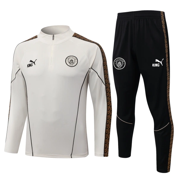 Manchester City Duks komplet za trening Četvrtina Zip 2026/27 Siva Manchester City Duks komplet za trening Četvrtina Zip 2026/27 Siva